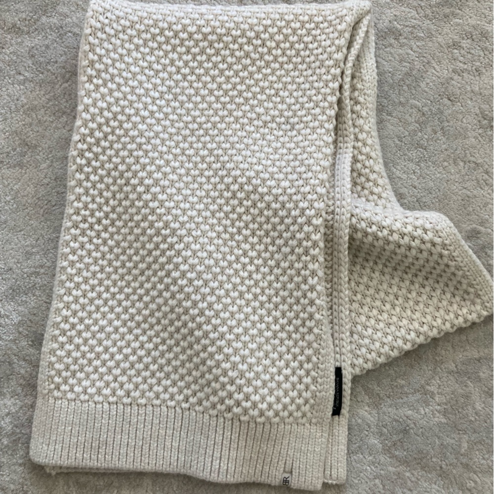 Banana Republic Cable Knit Scarf